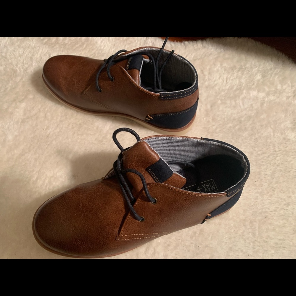Max and Jake brown/navy shoes size 7